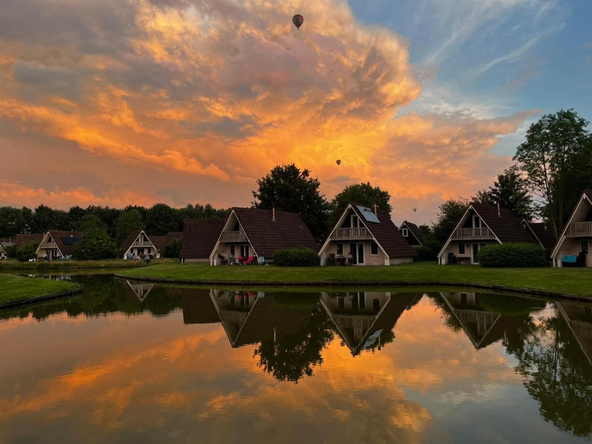 De Waterlelie Gezellig En Sfeervol Aan Het Water Vila Gramsbergen Exterior foto